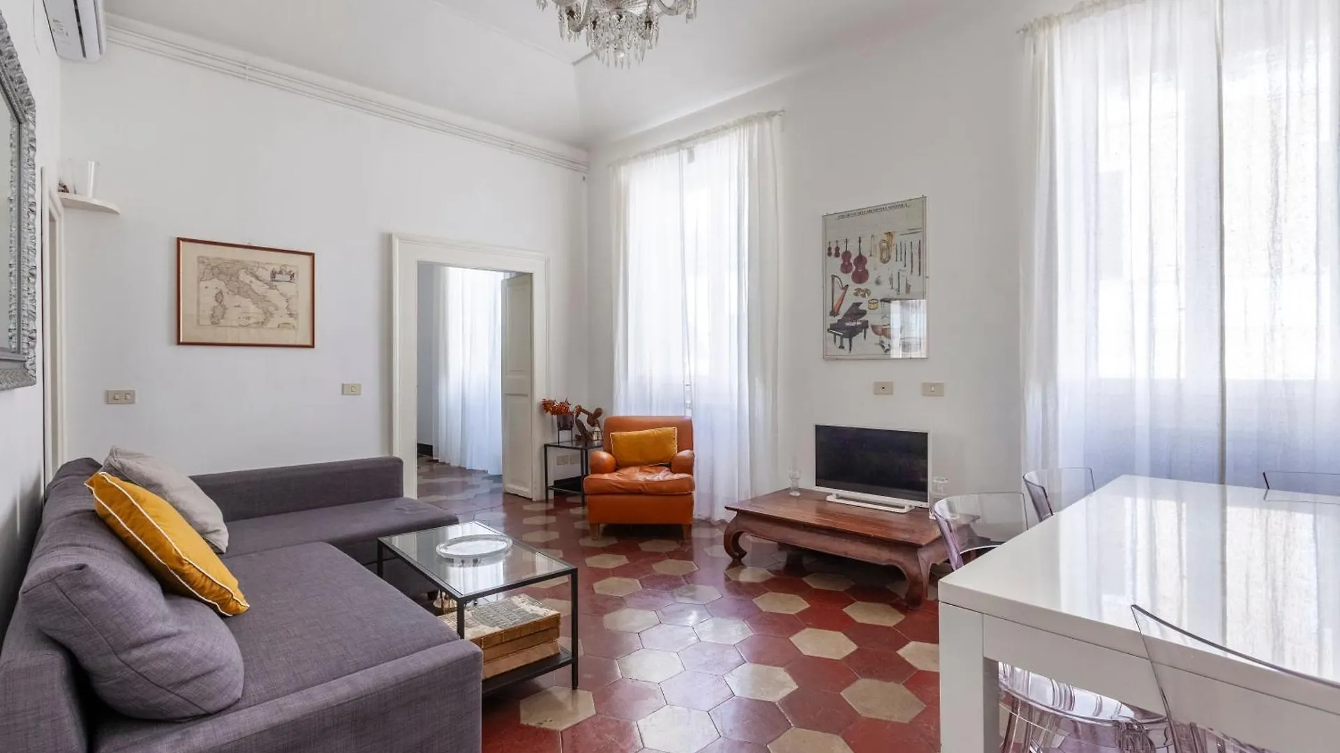 Spanish Steps Charming Apartment, New Opening Roma
